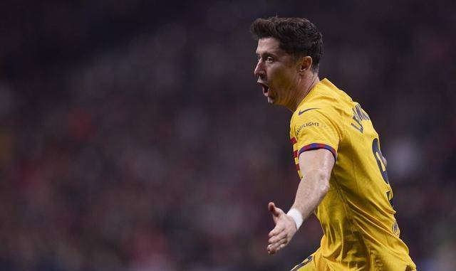 九游-莱万多夫斯基遭遇十二持续失利，西班牙队教练压力巨大！