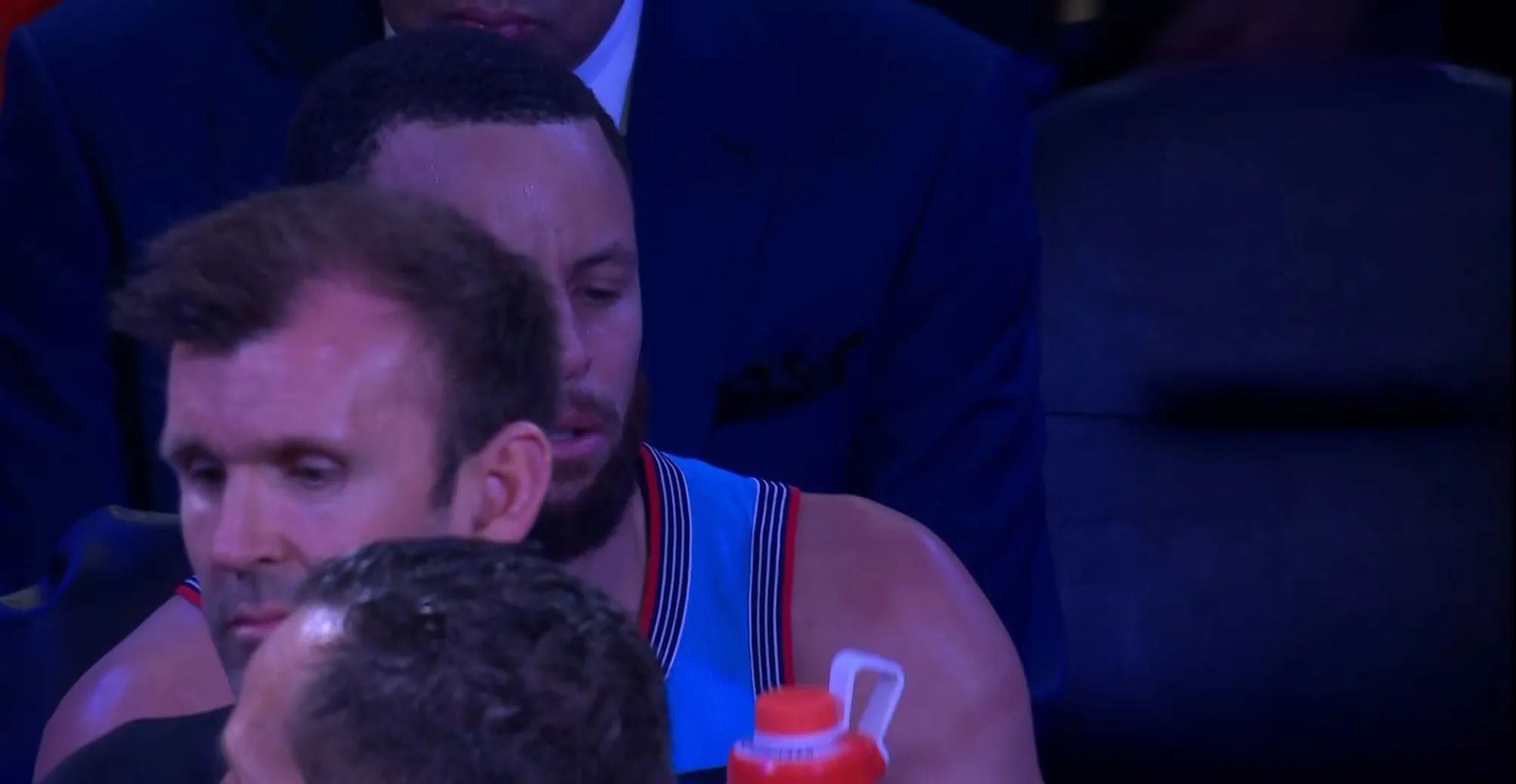 九游娱乐-库里新星刷新纪录表现突出，热火前途光明！赢得满堂喝彩的简单介绍